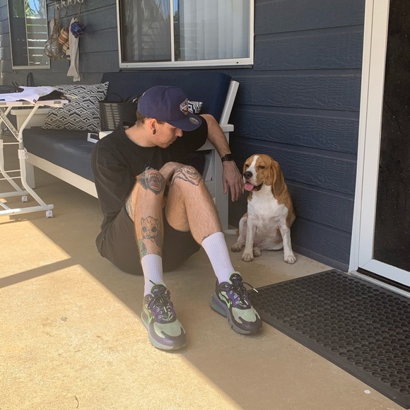 Meet your Poshers, Drew & Sarah - Picture 6 of 16